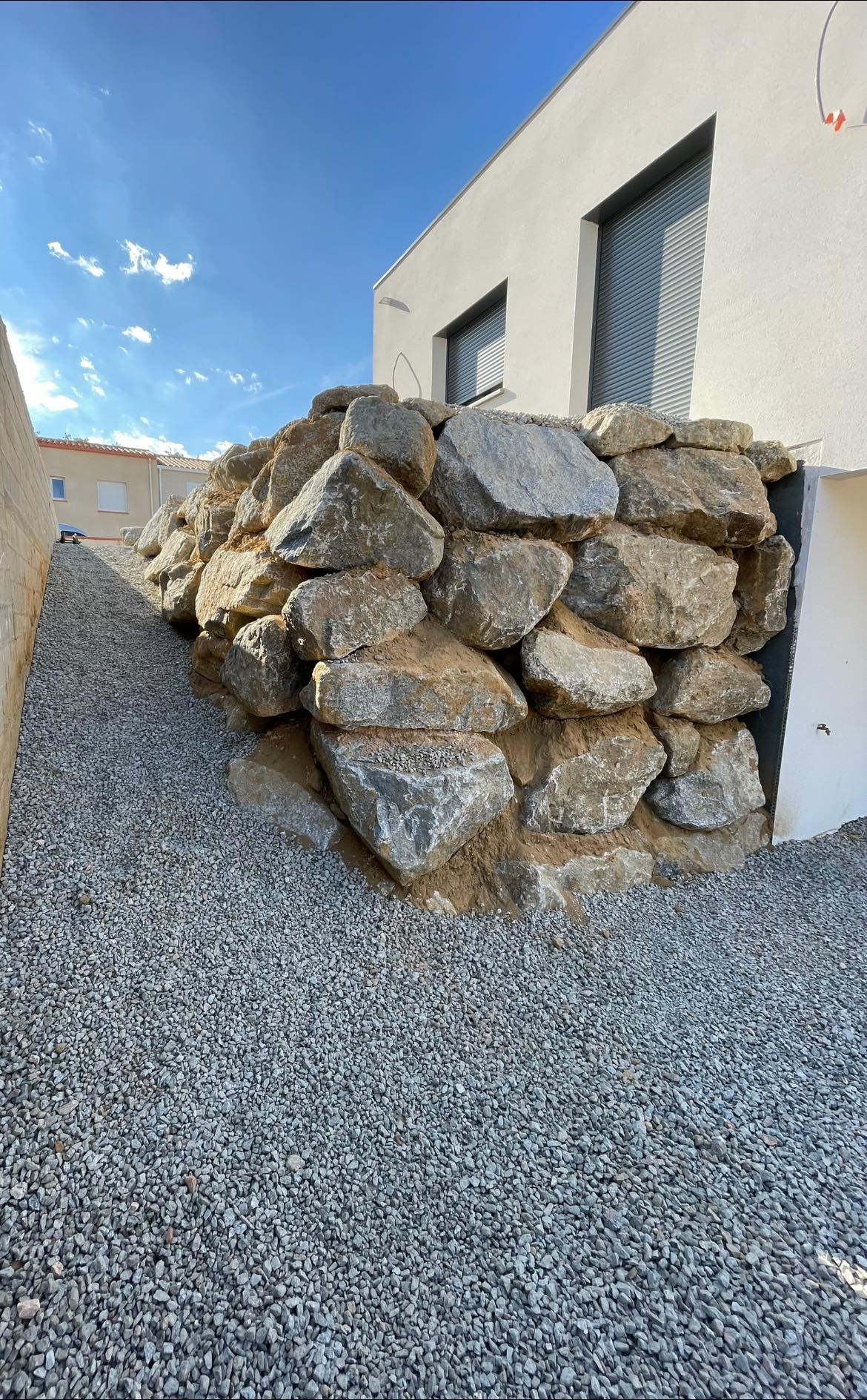 Mise en place d’enrochements la commune de Banyuls dels Aspres