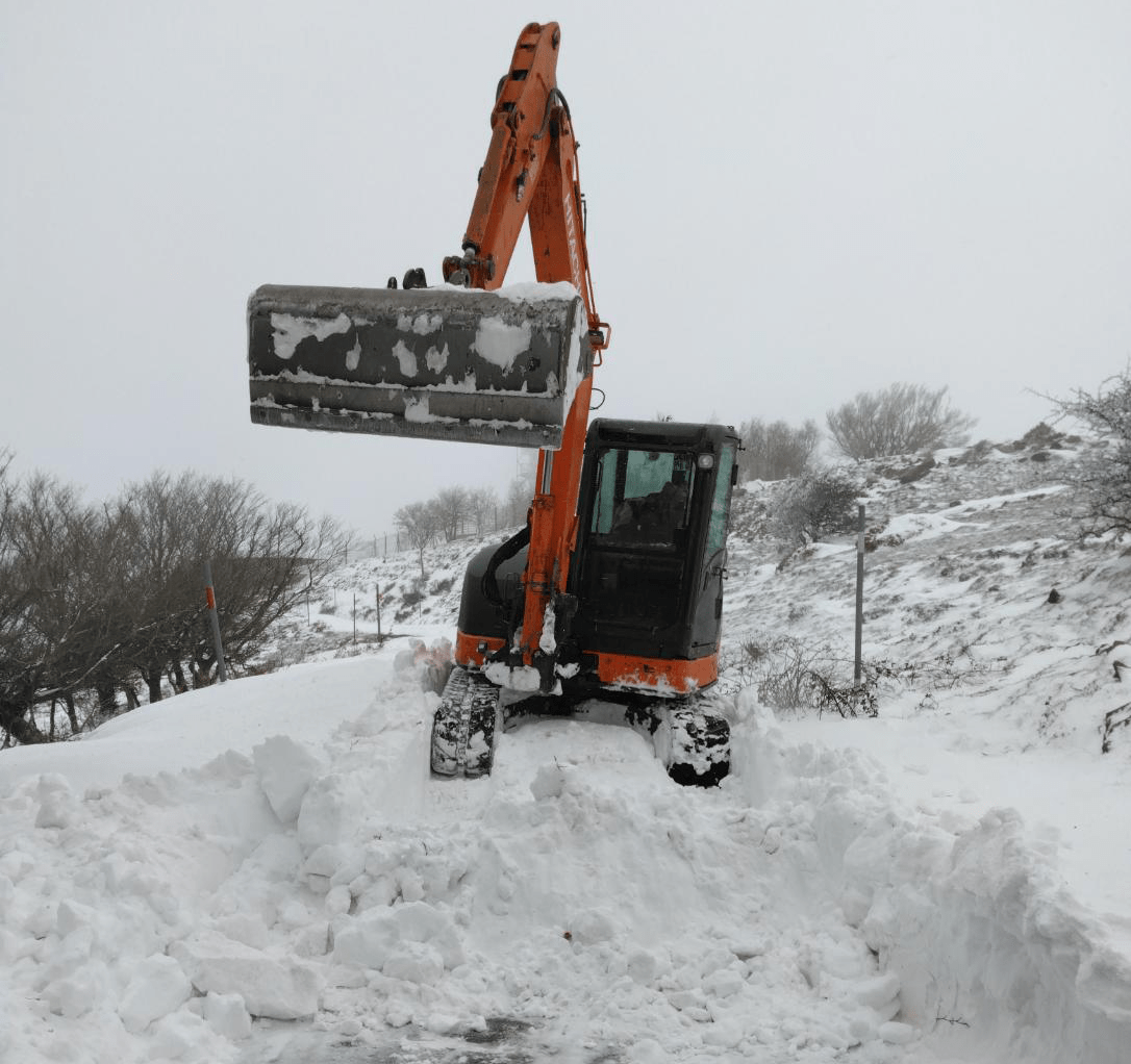 Déneigement au Néoulous