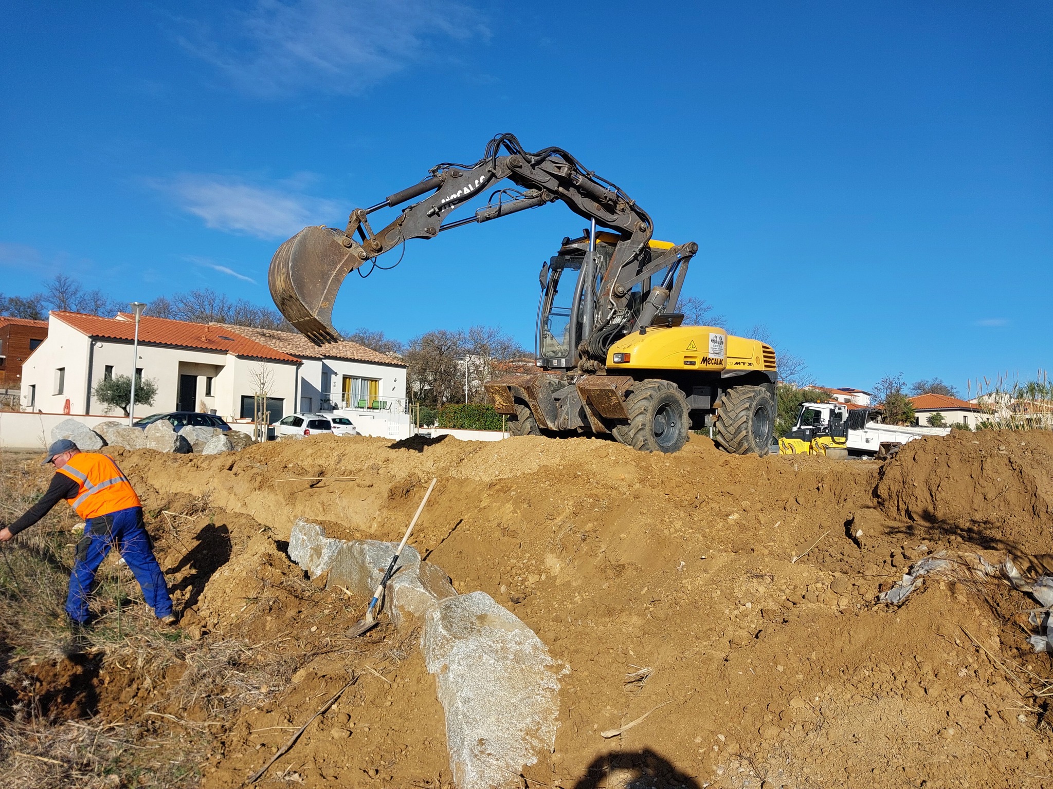 Terrassement pour la mairie de Banyuls dels Aspres