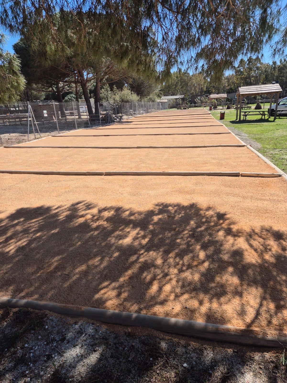 Réalisation d'un terrain de pétanque au Barcarès