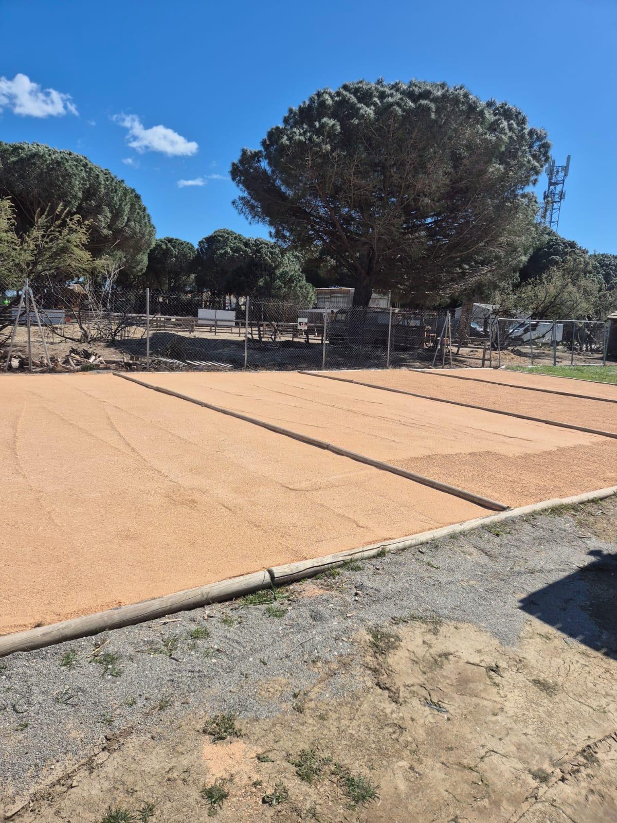 Réalisation d'un terrain de pétanque au Barcarès