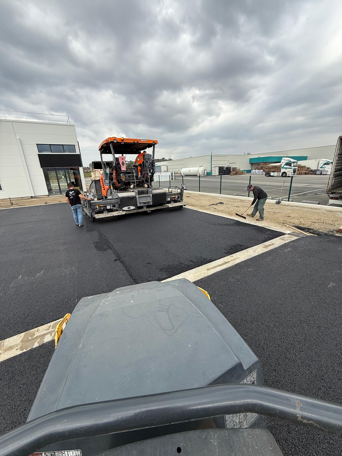 Enrobé garage Renault Dacia Salabert Le Boulou