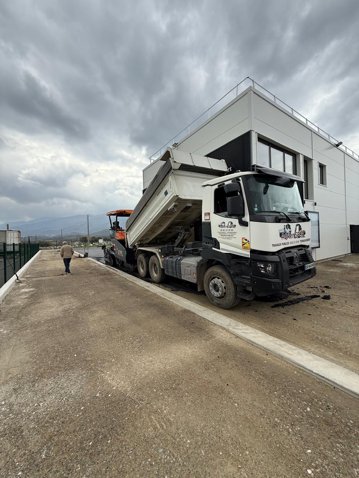 Enrobé garage Renault Dacia Salabert Le Boulou