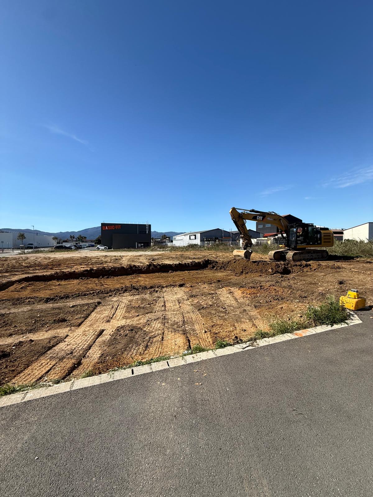 Création plate forme pour hangar industriel au Boulou