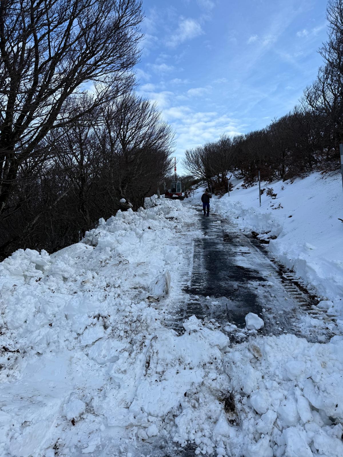 Déneigement pic du Néoulous à L’Alberes
